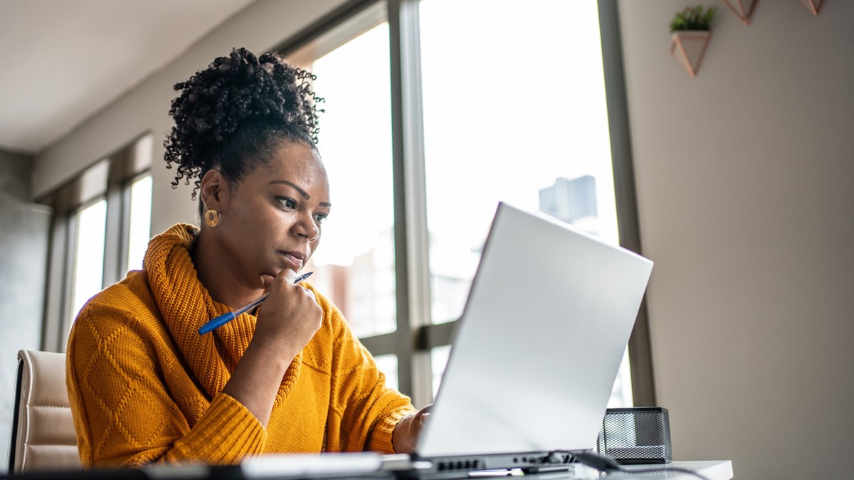 Healthcare professional researching information about Bartonella.