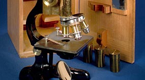 1913 E. Leitz-Wetzlar microscope, used by Dr. Mountin in medical school and in his early career as a physician