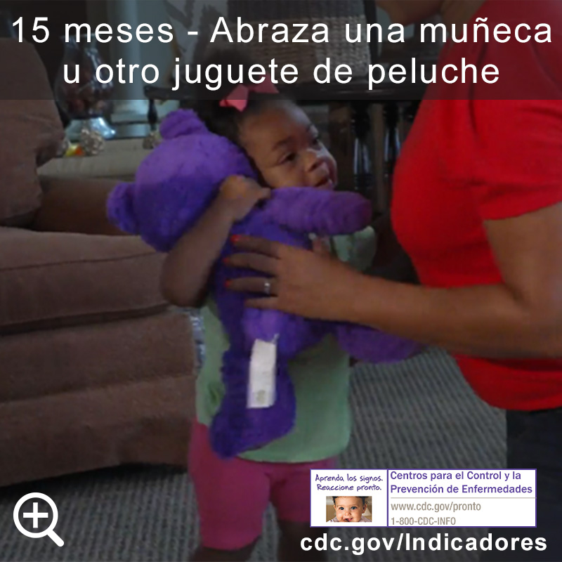 Abraza una mu&ntilde;eca u otro juguete de peluche