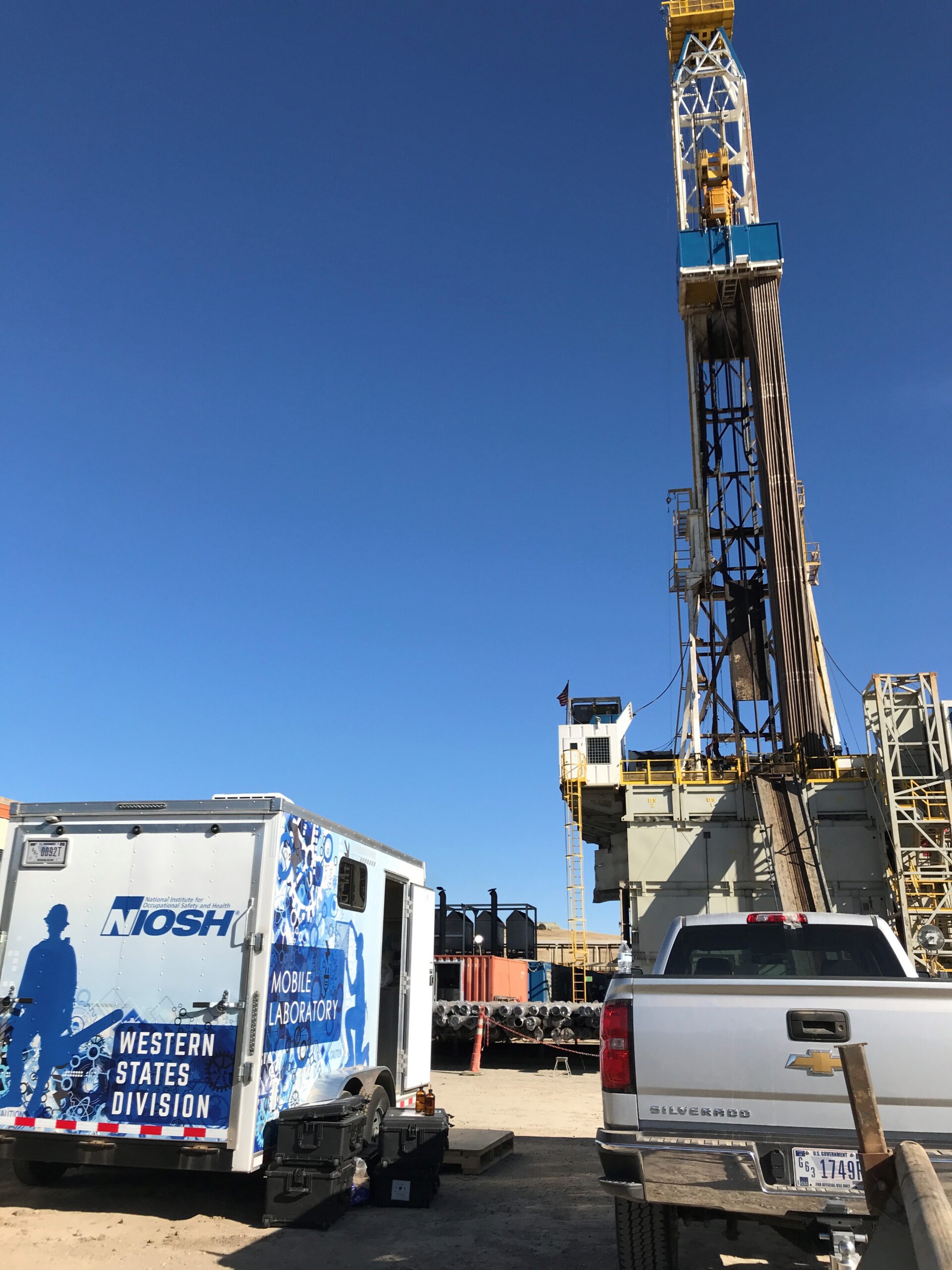 NIOSH researchers use the NIOSH field laboratory trailer to conduct industrial hygiene research on an oil and gas well site.
