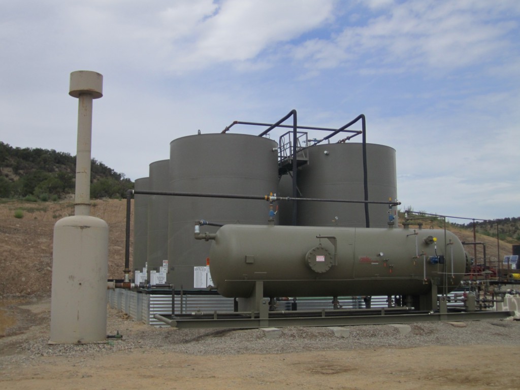 Gray flowback tanks