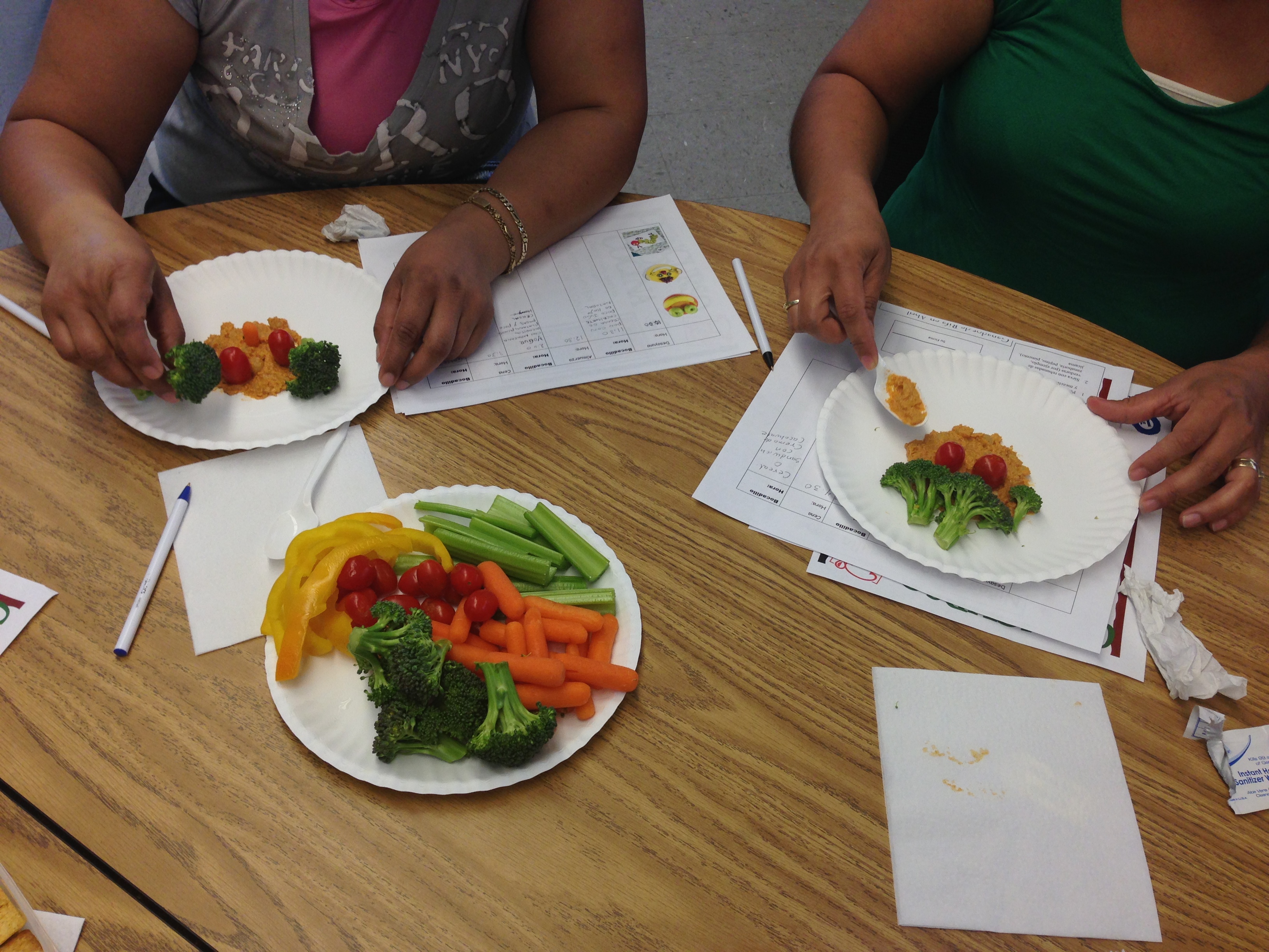 Photograph of a food-preparation activity from a culturally adapted nutrition education program for Mexican-origin families, California&rsquo;s Central Valley, 2012&ndash;2013