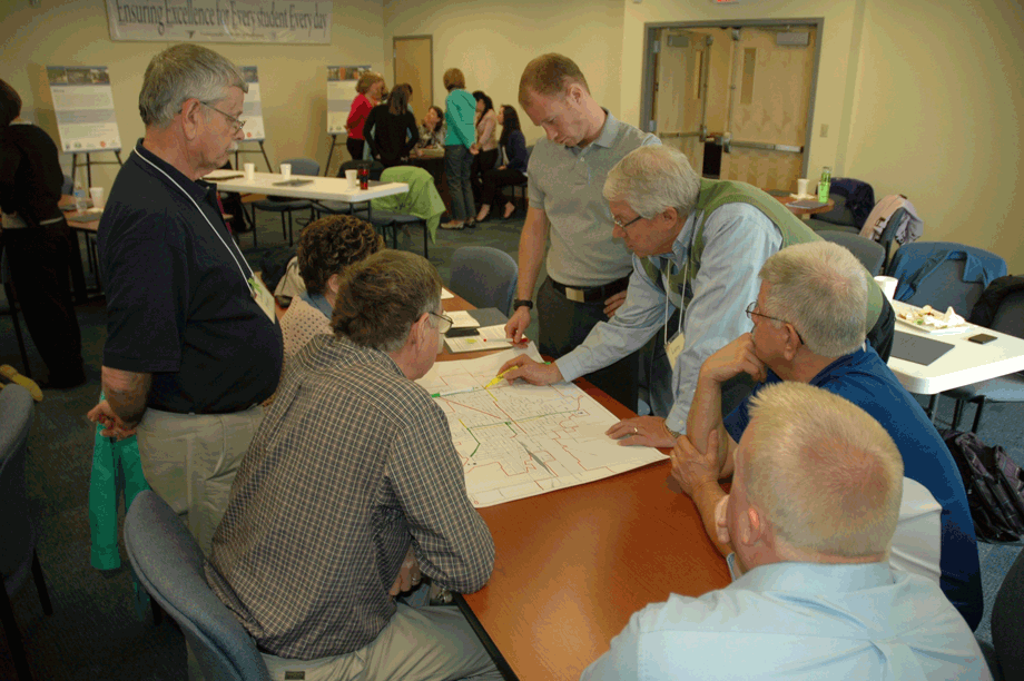 16_0503_01 Workshop mapping exercise, using a community workshop model to support active living in Indiana, 2014–2015.